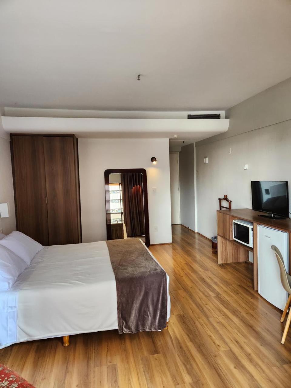 Aparthotel Estiloso Flat Particular Kubitscheck Plaza Brasília